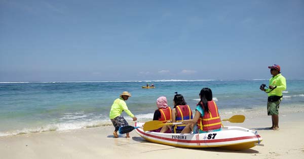 Pandawa Beach Canoe