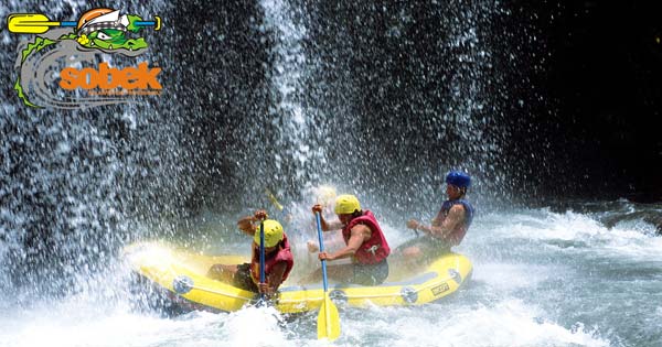 Telaga Waja Rafting Karangasem Bali