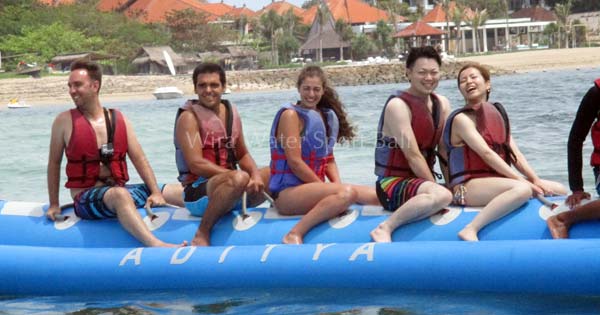 Banana Boat Ride Tanjung Benoa Bali