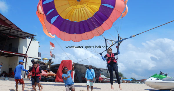 Single Bali Parasailing Tanjung Benoa