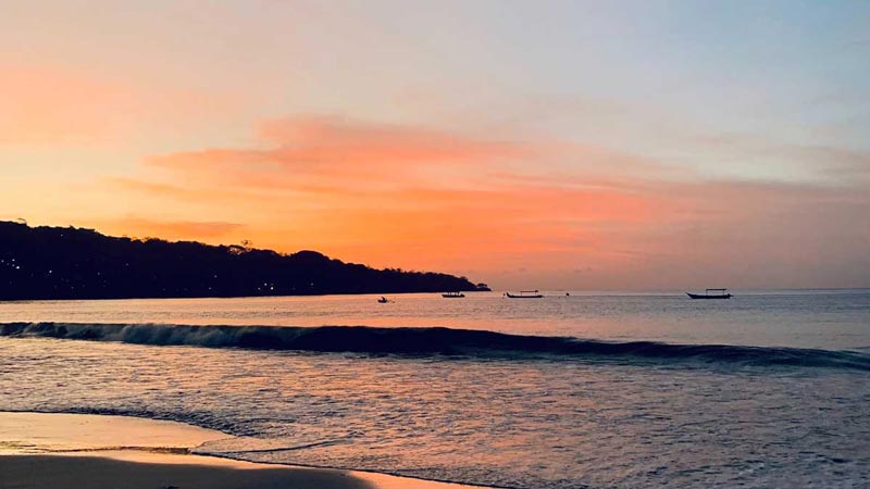 Jimbaran Beach Sunset one of the 10 Famous White Sand Beaches in Bali