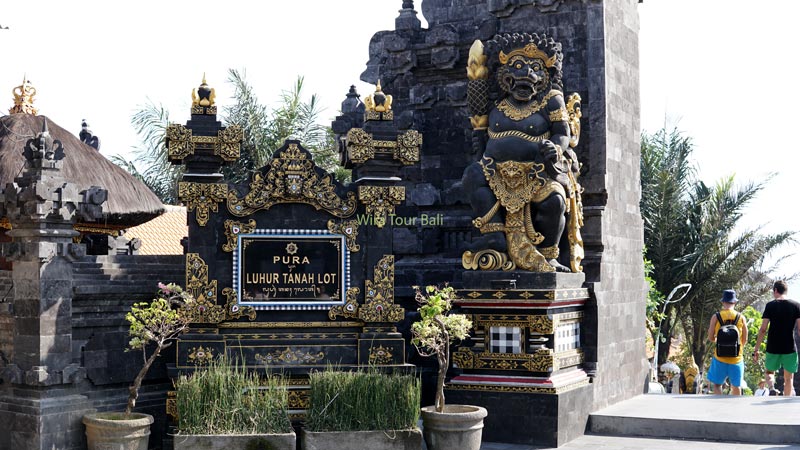 Tanah Lot Beach Entry Gate