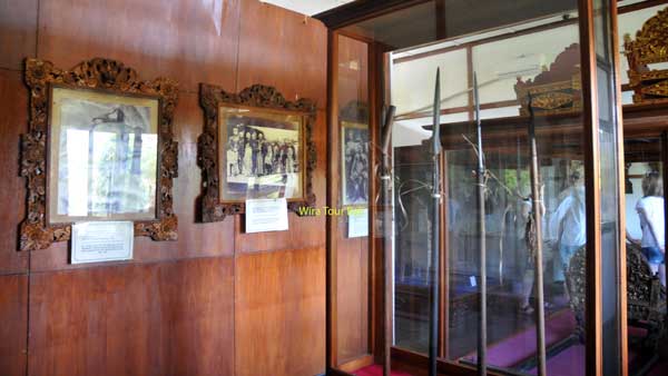 Intricate Balinese architecture at Semarajaya Museum