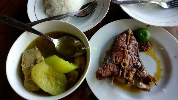 Fish Soup & Spicy Fried Fish In Bali