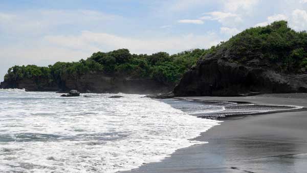 Serene Medewi Beach away from the crowds