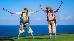 Riug Paragliding guests ready at Sawangan launch area, Nusa Dua